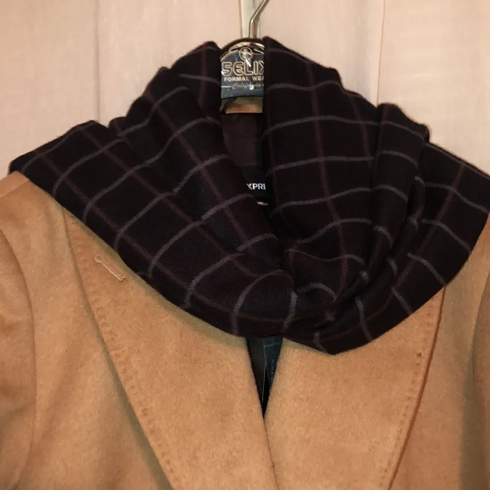 Van Heusen Men’s Black Brown Gray Simple Grid Reversible Scarf
